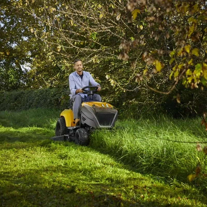 Seien Sie geeignet für seitliches Jäten von Autos, Rasenwagen TORNADO 5108W, anpassbare Reitrasenmaschinen