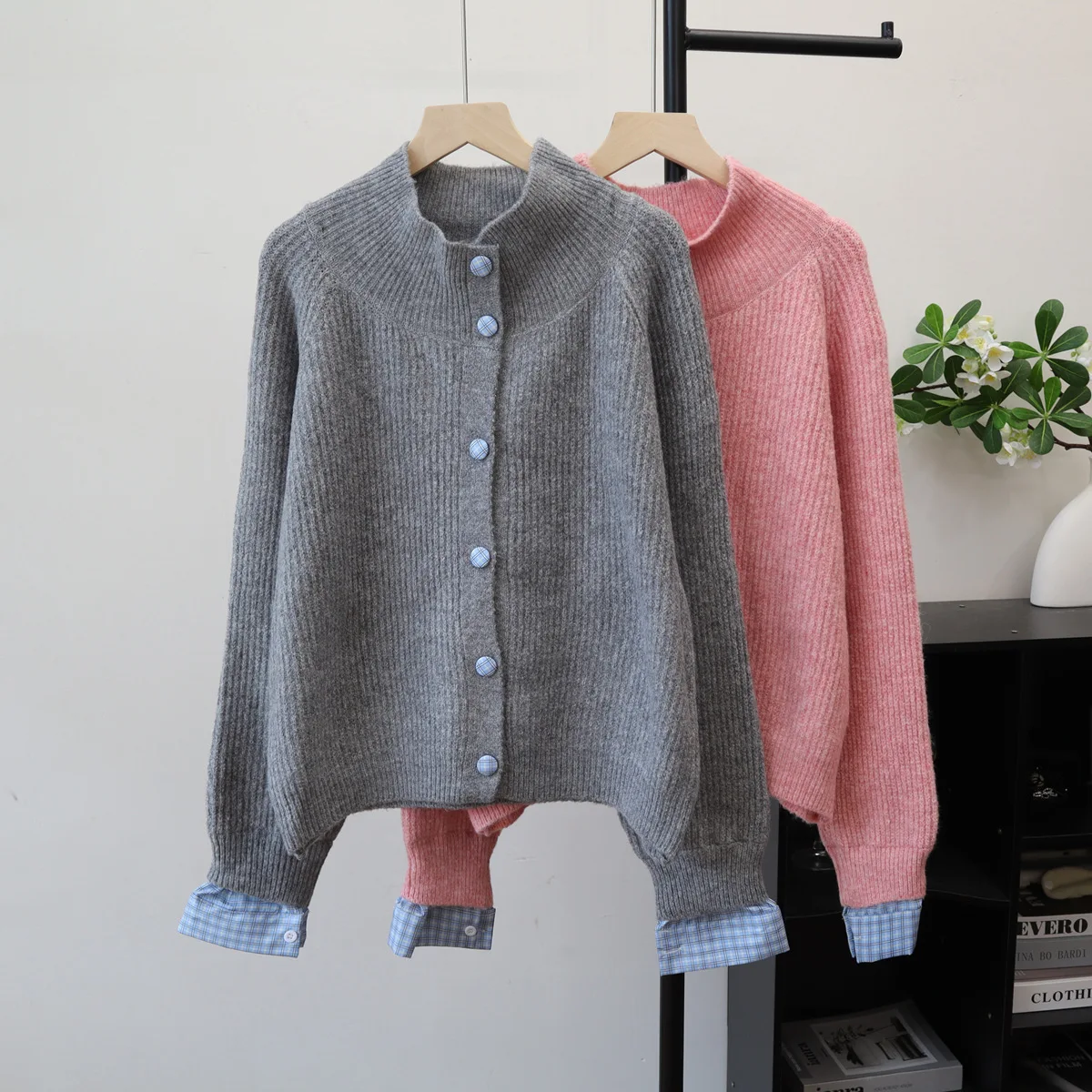 

Korean Plaid Splicing Knitted Cardigan For Women Single Breasted High Neck Sweater Jacket Fashion 2025 Autumn New Knitting Coat