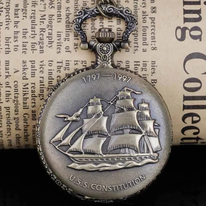 Exquisite Bronze Boat Quartz Pocket Watches with Necklace Chain Pendant Pocket Watches Men Women Gifts