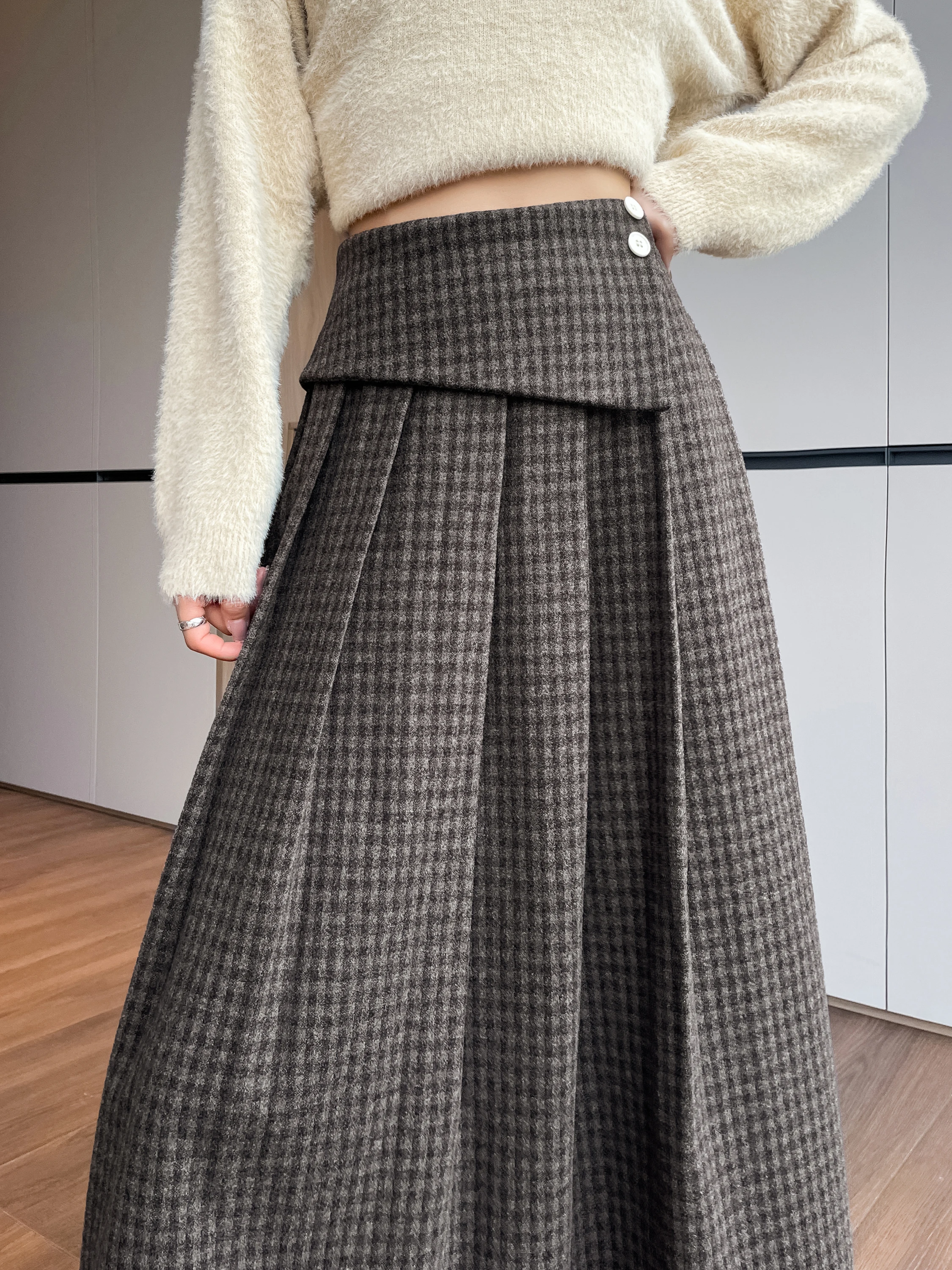 

Khaki Woolen Plaid High Waist Skirt Women's Autumn Winter Asymmetrical Long A-Line Pleated Skirt Korean Sle Commute