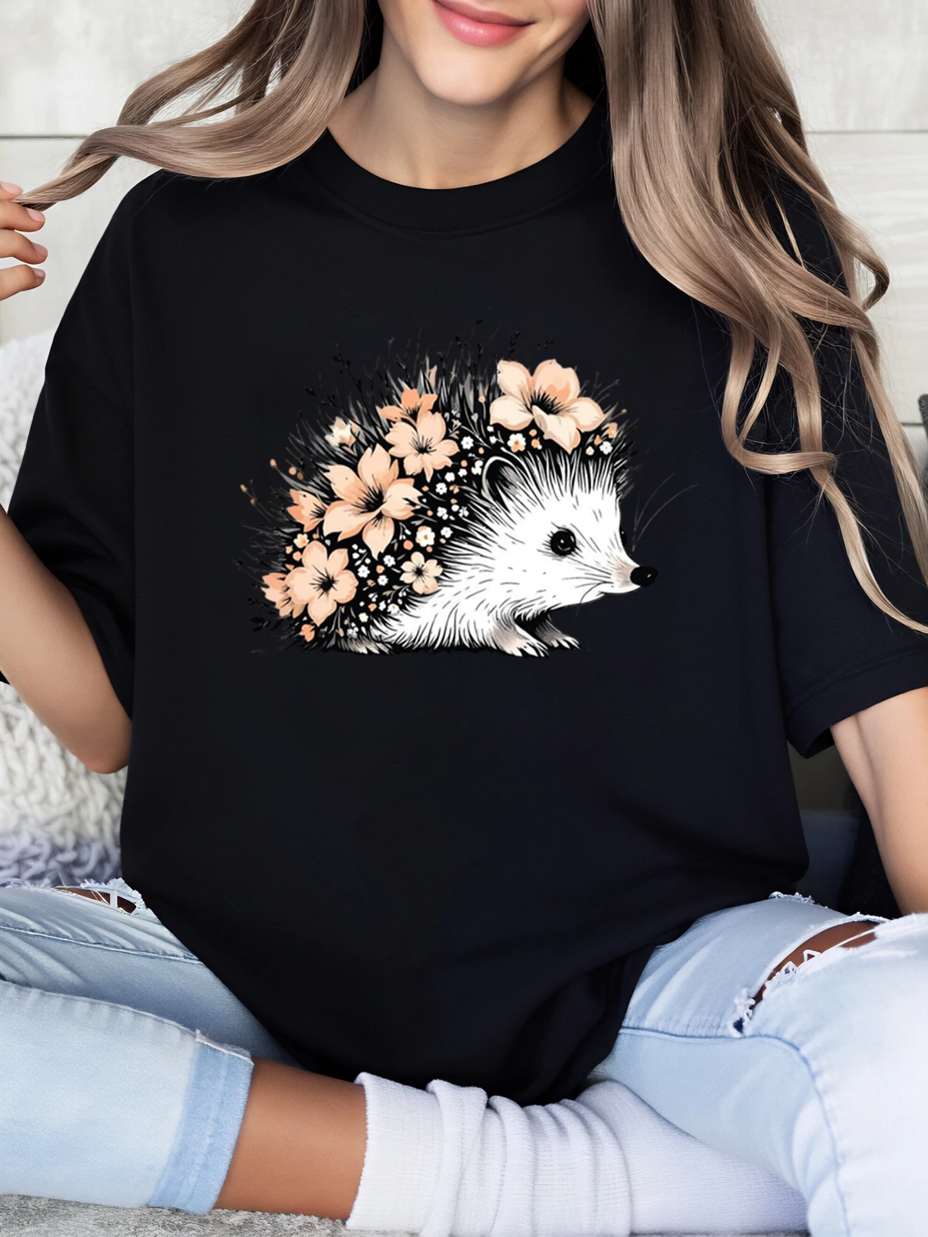 花柄ハリネズミプリントサマーTシャツ女性カジュアルウェアアウトドアアクティビティブラックプラスサイズ