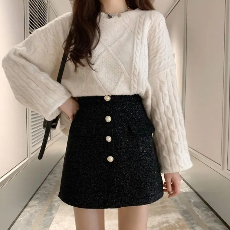 Skirt With Bright Silk Buttons Design High-Waisted Spring Autumn Women New Solid Color A-Line Versatile Hip-Hugging Short Skirt