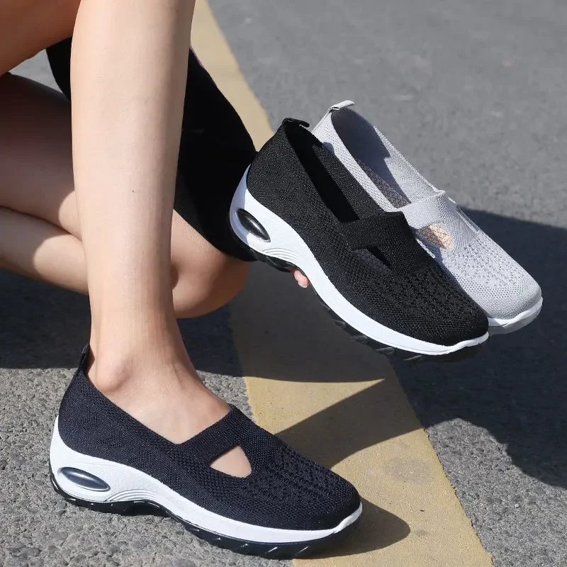 

Spring and summer new air cushioned sports shoes, breathable knitted upper, shallow mouth soft sole flat bottom women's shoes