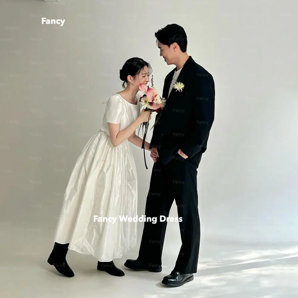 

Fancy Korea Ivory Simple O Neck Wedding Dresses Sleeveless 웨딩드레스 Taffeta A-Line Custom Made Bride Gowns Plus Size