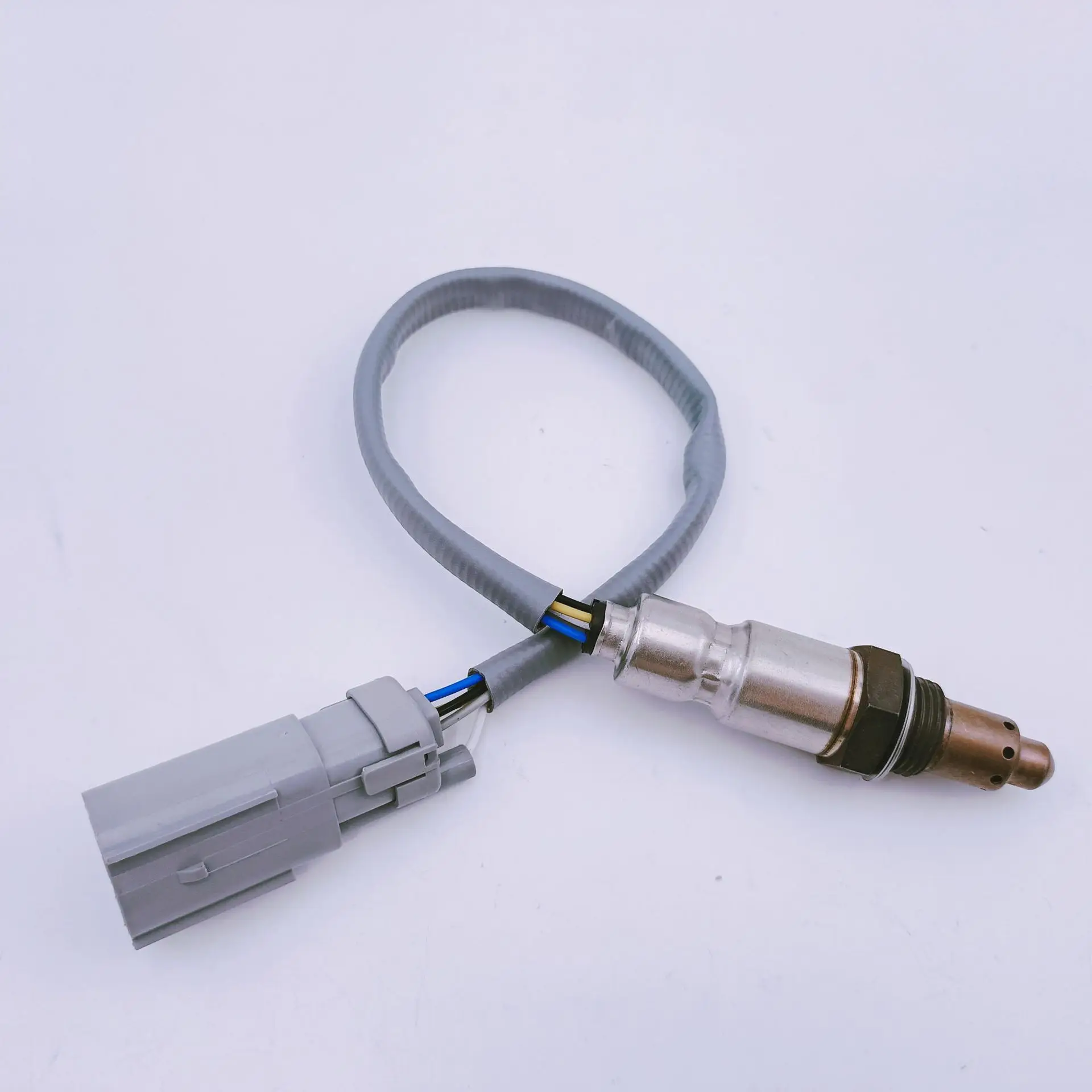 LR135842 O2 Oxygen Sensor For Land Rover Range Rover Defender 110 Defender 130 LR137721 T2R51568