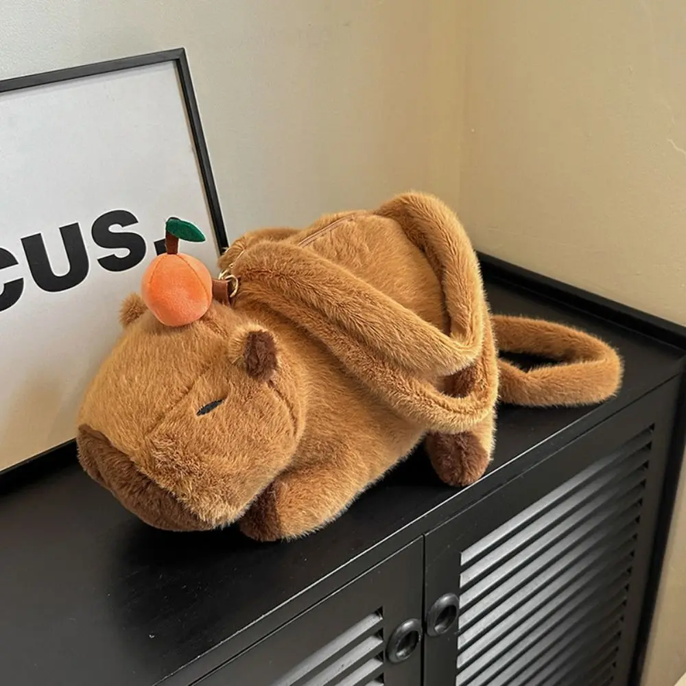 Plush Capybara Capybara Plush กระเป๋าเป้สะพายหลังสัตว์การ์ตูนตุ๊กตา Capybara กระเป๋าสะพายผ้าฝ้ายน่ารักการ์ตูน Crossbody กระเป๋า