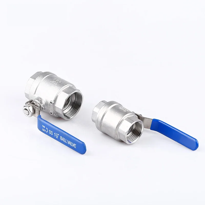 Durable 304 316 Stainless Steel Female Thread Valves with Vinyl Handle - Available in Sizes 1/4