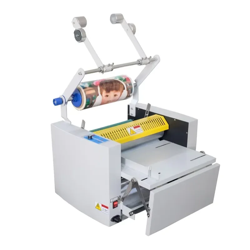 High Pressure Digital A2 A3 A4 Paper Laminator Hot Laminator with A5 A6 Function Double Sided Rewinding and Overlapping