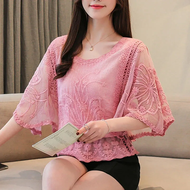 Flower Half Sleeve Shirt Women Elegant Fashion New Butterfly Chiffon Blouse Summer Cotton Edge Lace O Neck Loose Shirt 4073 50