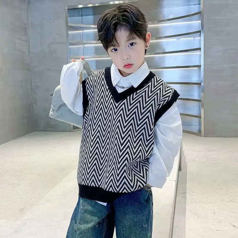 

Новинка 2025 года, вязаный свитер для мальчиков, жилет, весенне-осенняя верхняя одежда для больших детей, модный жилет с круглым вырезом