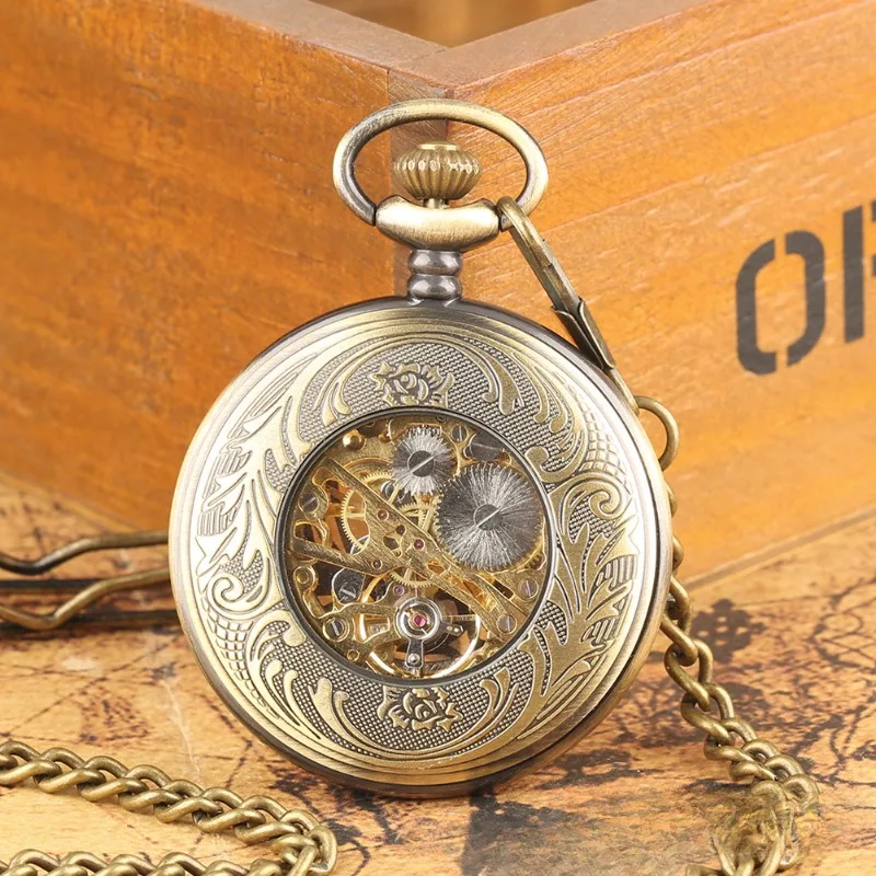 Hollow heart-shaped Roman literal manual mechanical pocket watch for men and women gift necklace pocket watch