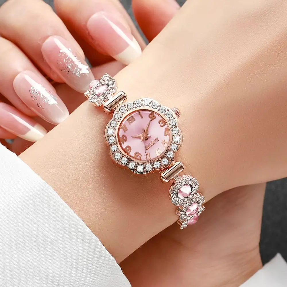 Elegant Women's Bracelet Watch Exquisite Pull Type Ladies Business Watches Simple Portable Rhinestone Quartz Watch