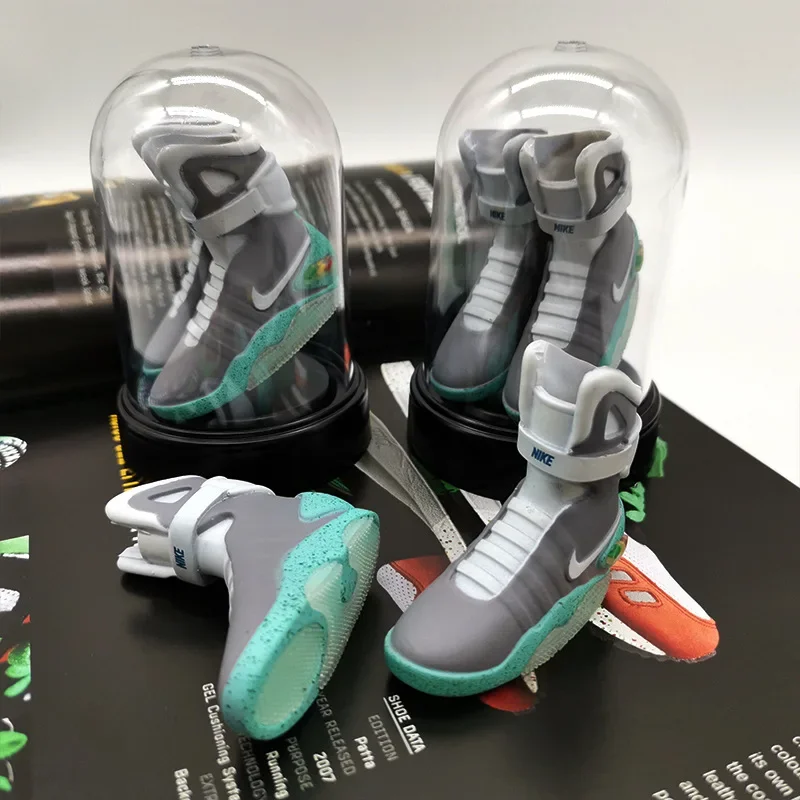 Back to the Future AJes- modelo de zapato botella de adorno de moda ﻿，Mini shoes mould 3D small sneakers display bottle AJes