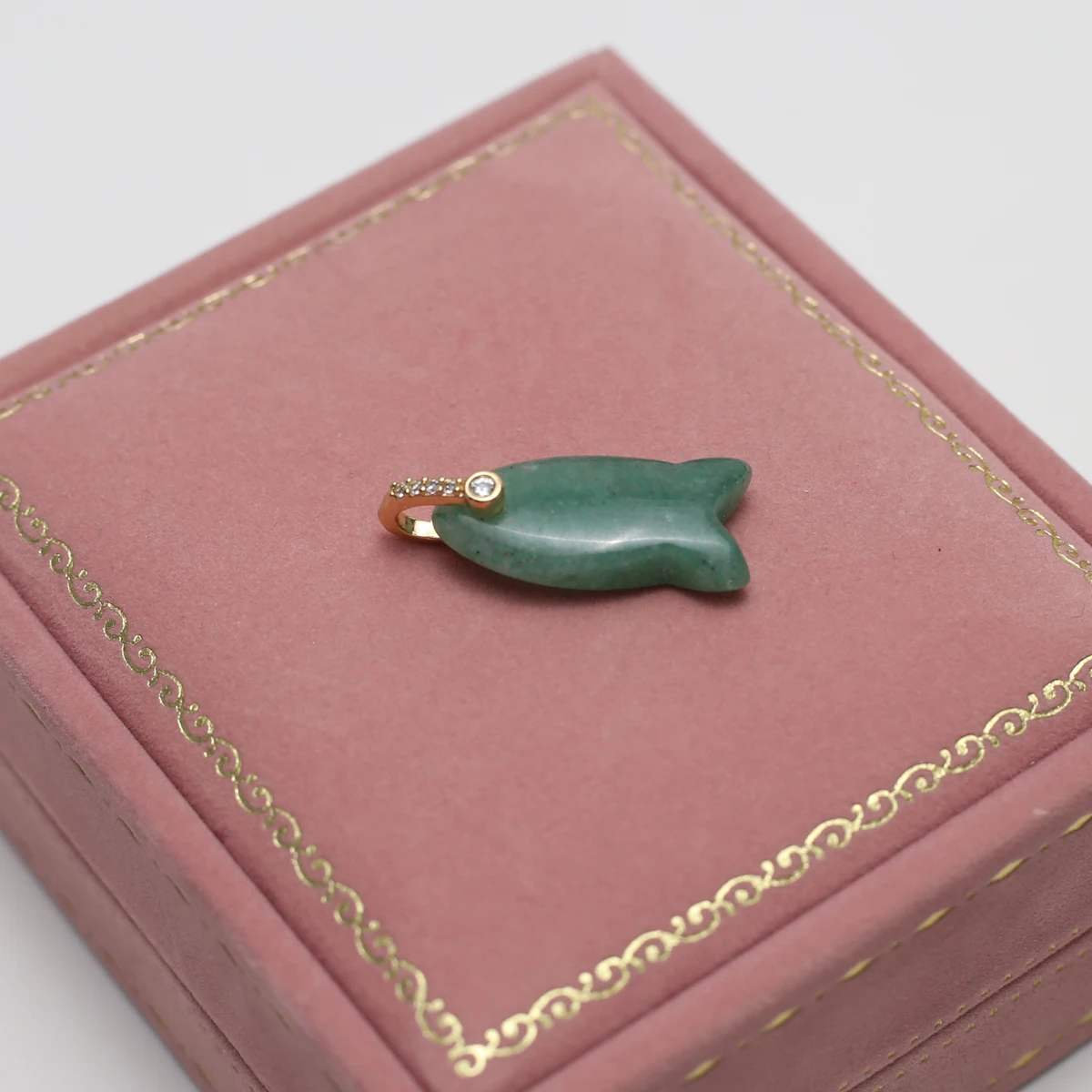 5pc Natural Stone Pendants Gold-plated Amethyst Turquoise Fish Pendant for Jewelry Making Diy Women Necklace Earrings Gifts