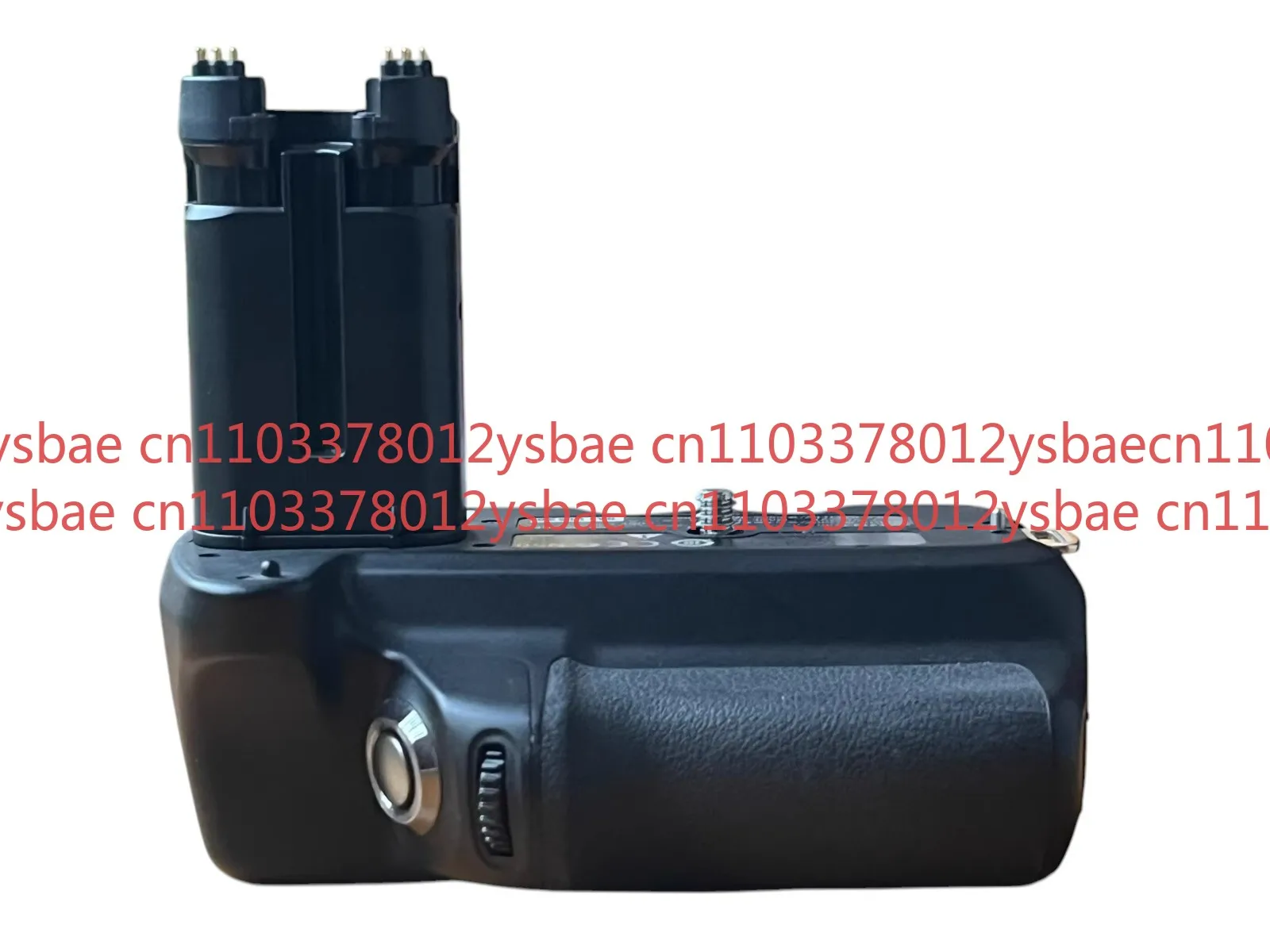 

Совершенно 90% новый оригинальный аккумулятор для цифровой камеры с вертикальной рукояткой для SONY DSLR-A500 A550 VG-B50AM