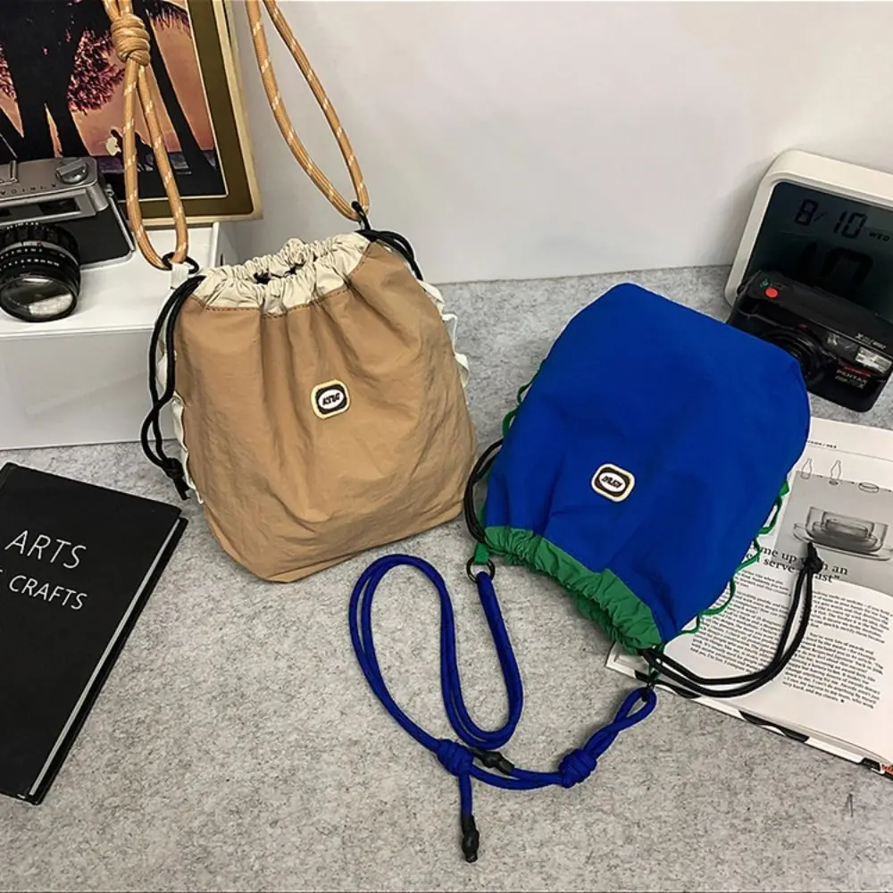 Quick-dry Sports Nylon Shoulder Bag Solid Color Casual Drawstring Crossbody Bag Coin Pouch Korean Style Mobile Phone Pack Travel