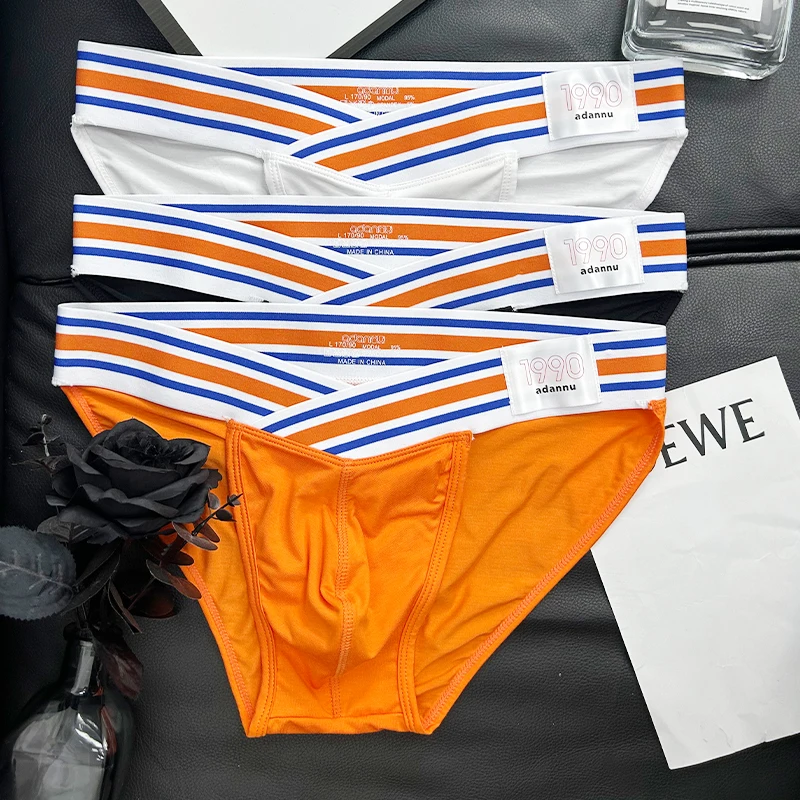 

High fork Men's Briefs Sexy V Low Waist Big U Pouch Underwear For Men Fashion Side Labels Comfortable Man Hip Raise Underpants