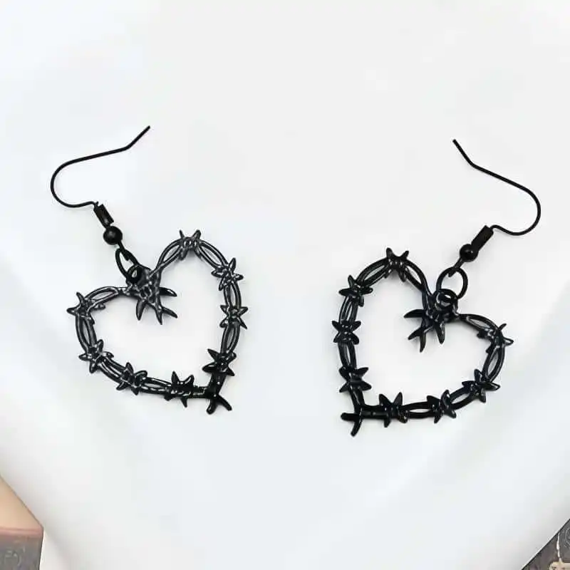 Large Gothic Heart Earrings Barbed Wire Heart Earrings Gothic Black Barbed Wire Thorn Earring