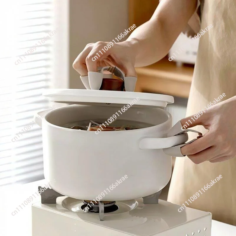 Thumb anti-scalding clip non-slip gloves silicone heat insulation microwave oven special