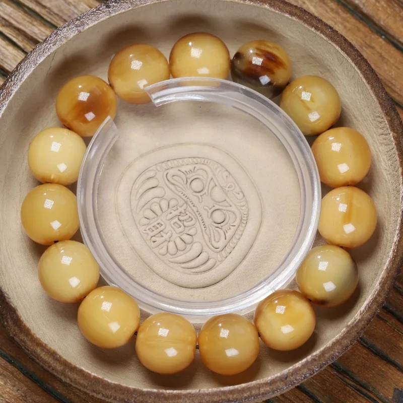 Golden Wild Mountain Ethnic Style Natural Turtle Shell Bracelet