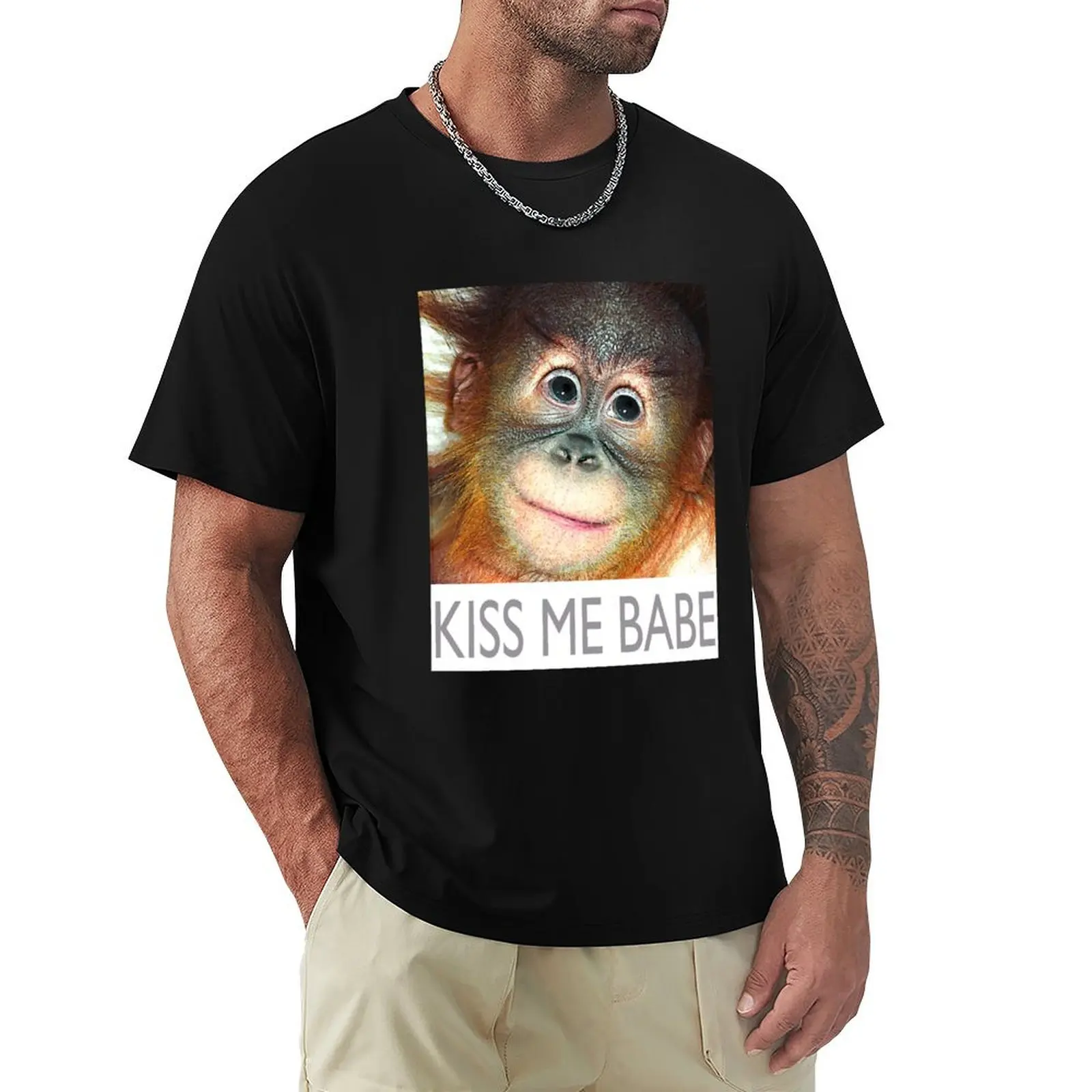 orangutan KISS ME BABE T-Shirt vintage clothes graphic tee shirt cotton graphic tees t shirt men 100℅ cotton