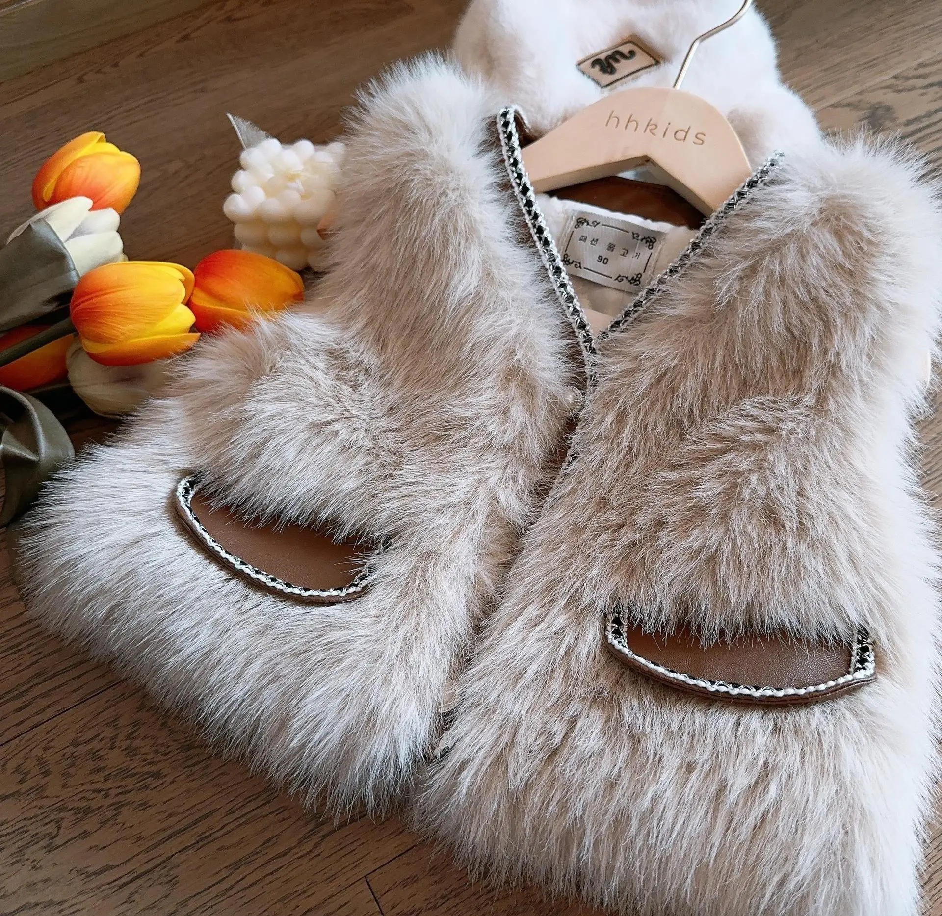 

Vests New Childrens Clothing Autumn Winter Girl Vest Waistcoat Simple Fashion 2025 Simple Warm Sleeveless Light Luxury