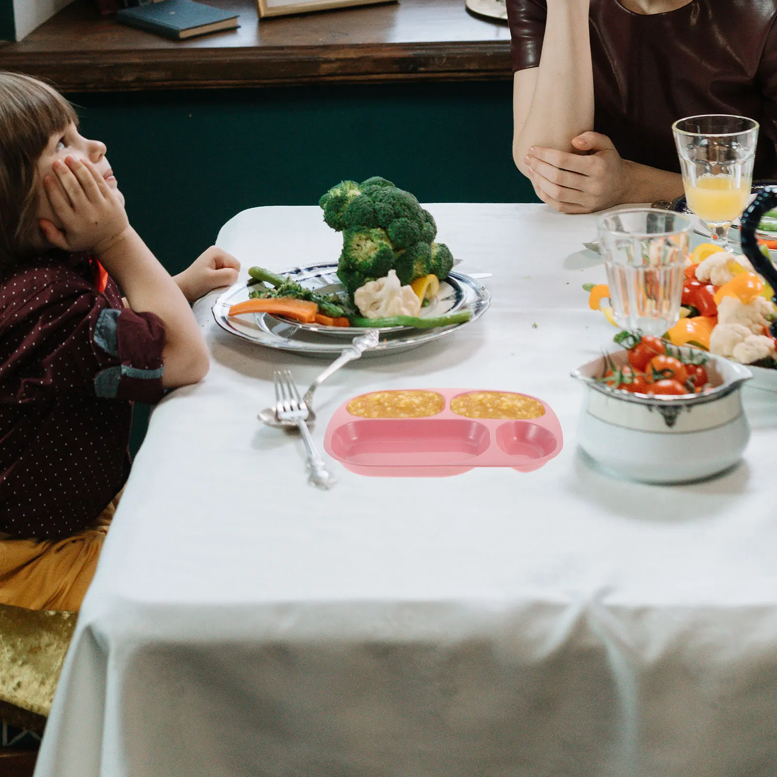 

Divided Food Plate Reusable Camping Compartment Lunch Containers Child Safe Material Easy Clean Storage Portable Kitchen Plates