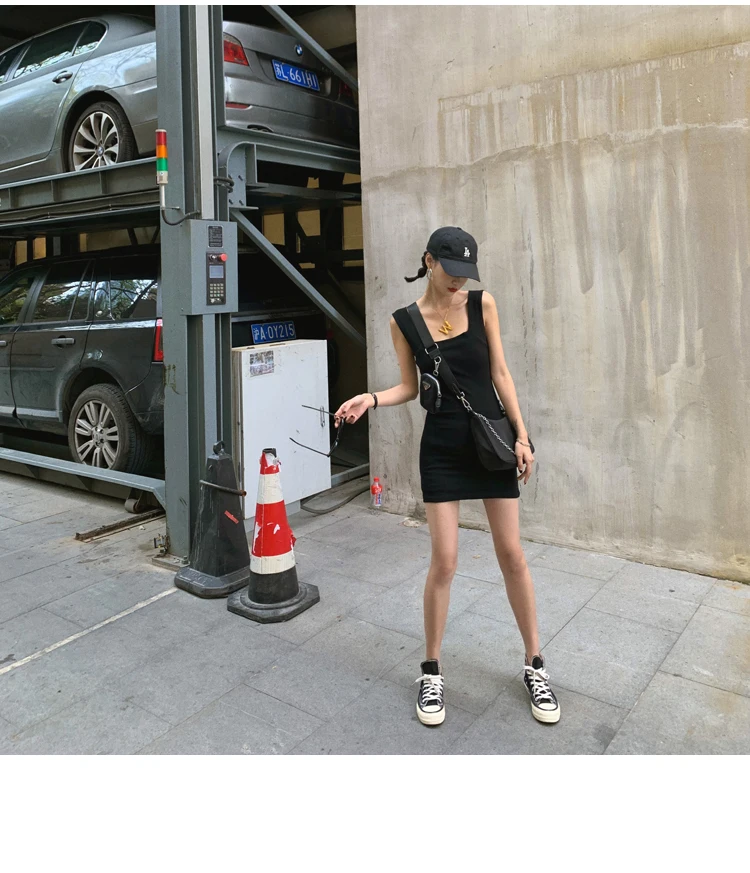 AOSSVIAO Sexy Slim Fit Bodycon Minikleider für Frauen 2026 Sommer Neuankömmling Schwarz Weiß Grau Tankkleid mit quadratischem Ausschnitt – Detail 24