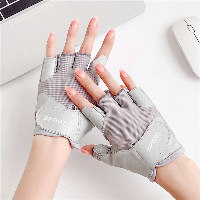 Fitness Women's Half Finger Gloves Anti-callousing Outdoor Cycling Non-Slip Wear-Resistant Rock Training Climbing Sports Gloves