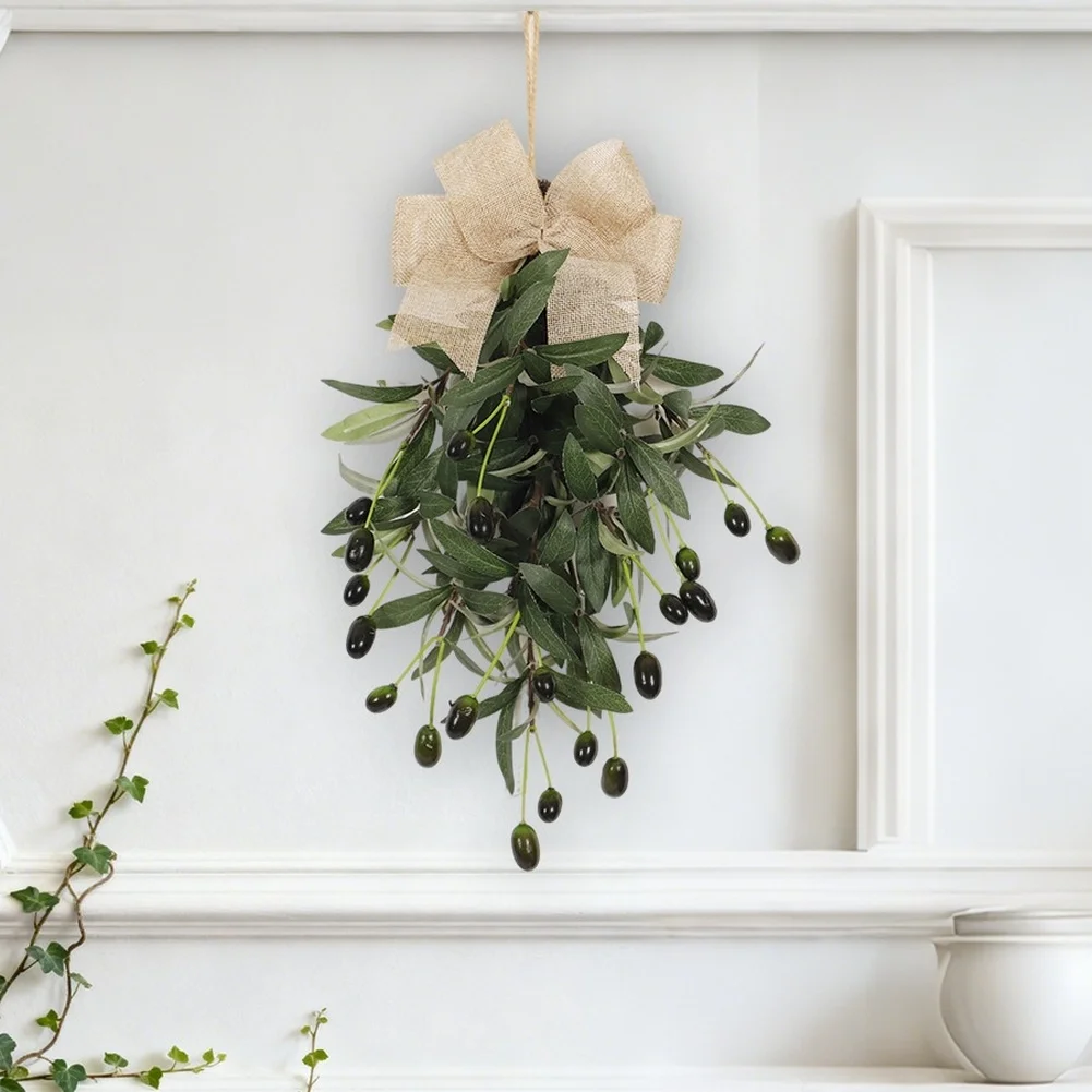 45*29cm Olive Leaf Wreath Lifelike Olive Leaf Wreath for versatile Hanging Display Battery Operated Lights 2m Wire Lights