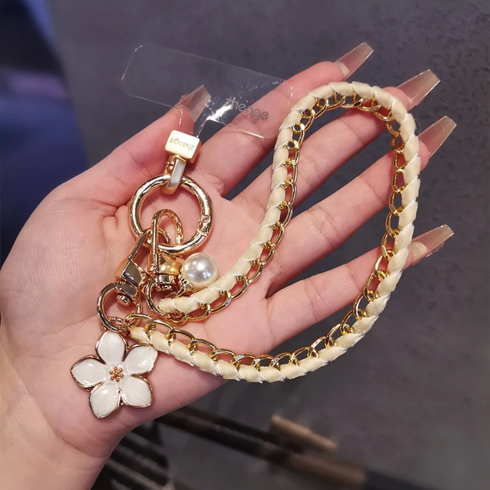 

Flower Pendant Mobile Phone Strap Pearl Anti Loss Cell Phone Chain Short Handheld Mobile Phone Lanyard Women/Lady/Girl