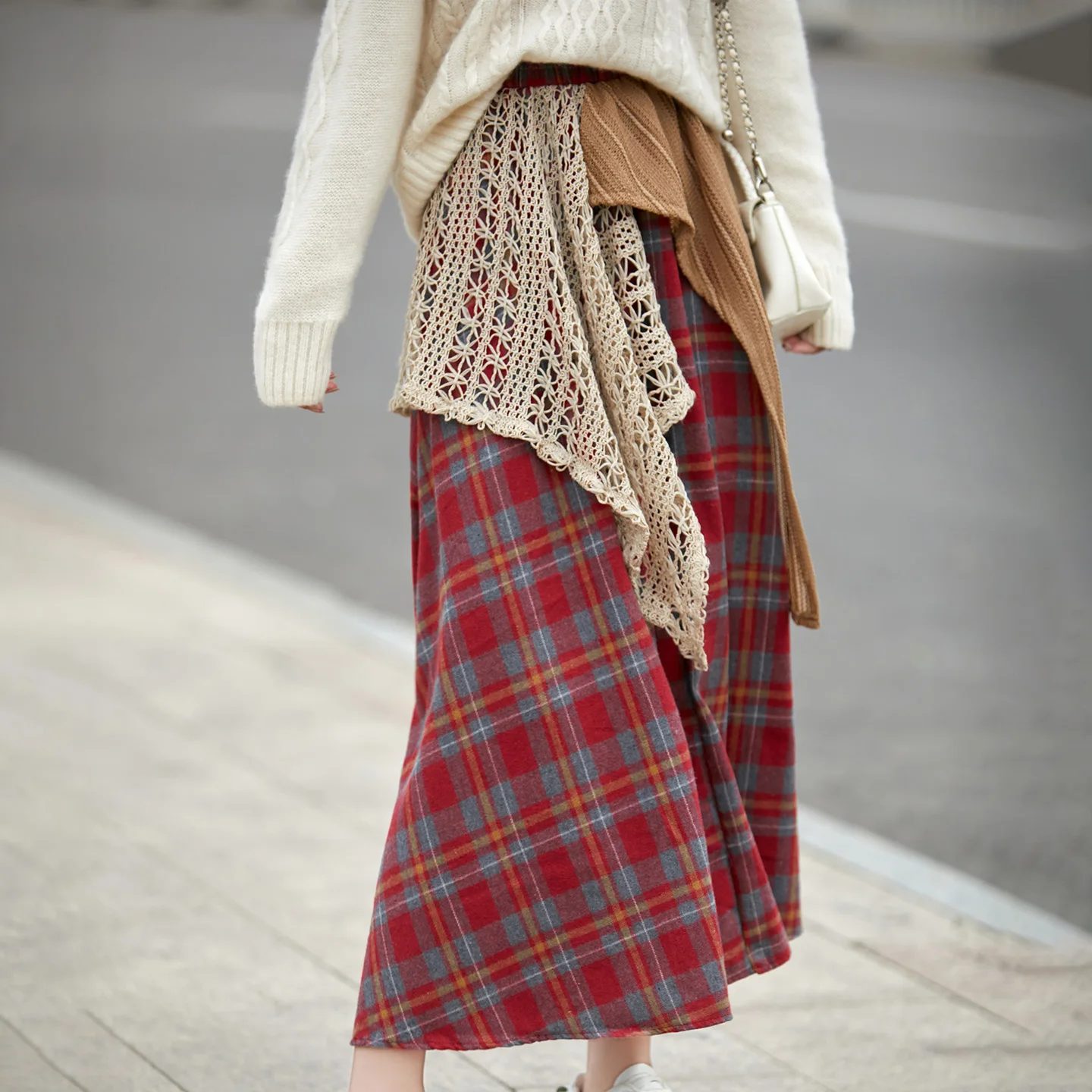 The 2025 New Irregular Stitching And Contrasting Plaid Skirt High-Waisted A-Shaped Skirt For Women
