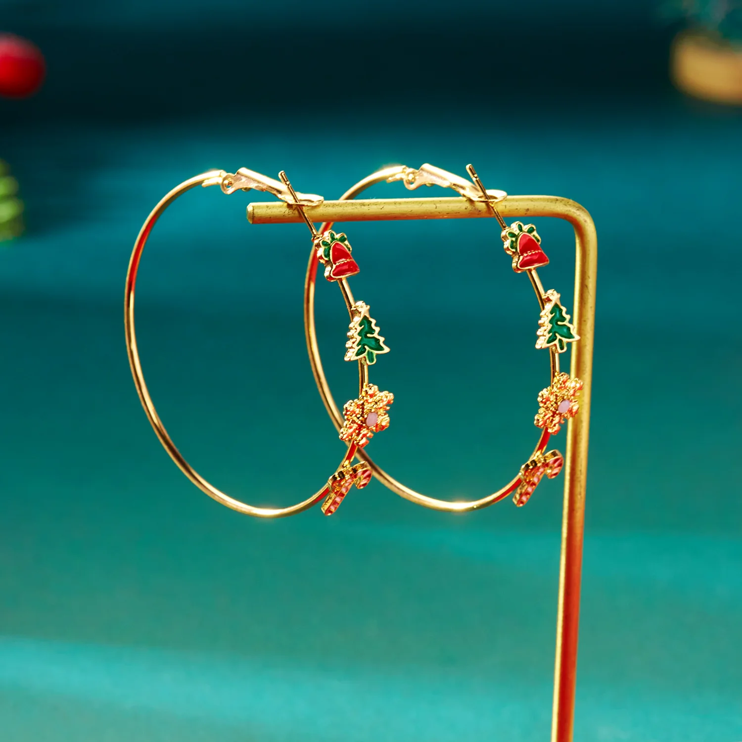 

Rhinestone Christmas Tree Snowman Bow Dangle Earrings Hoop For Women Snowflake Tassel Jewelry for New Year Party Xmas Gifts