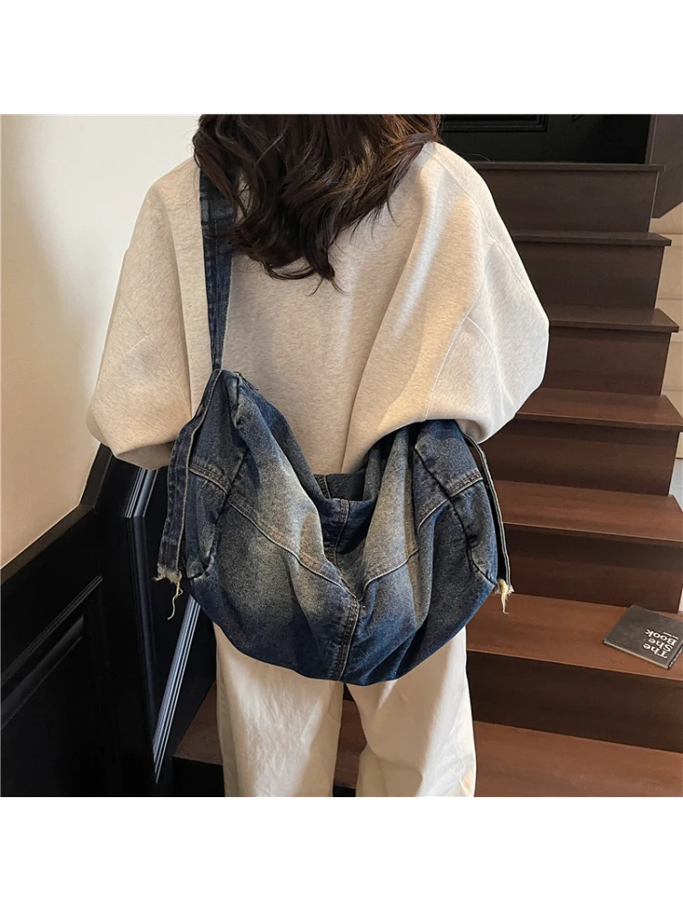 Retro Washed Large Capacity Slant Crossbody Bag Denim Single Shoulder Bag for Class Versatile Japanese Style Messenger Bag