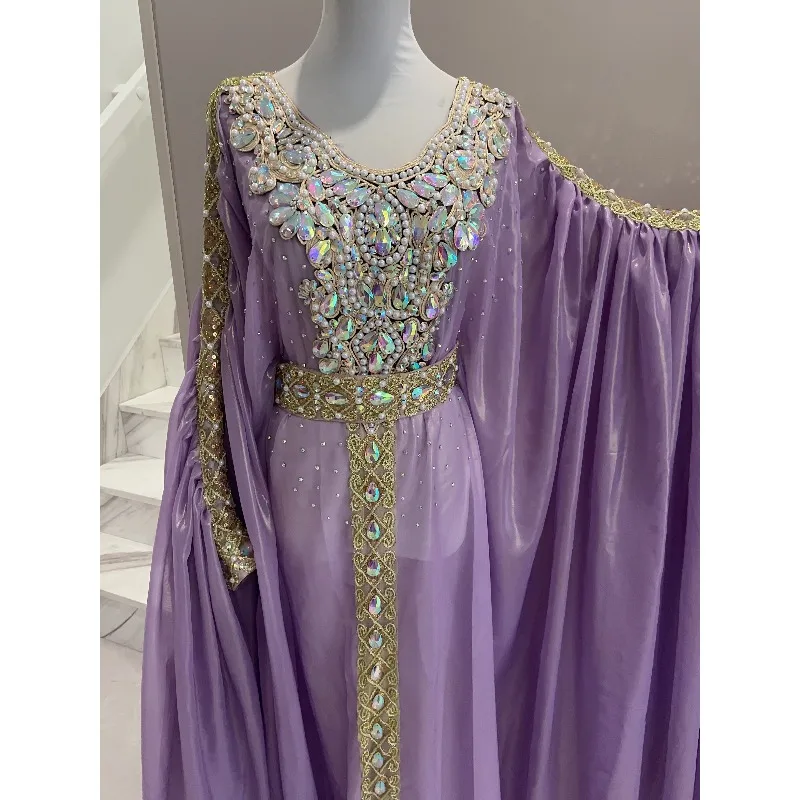 

Customized Belly Dance Costumes Oriental Dance Robe Gulf Hair Swing Harry's Own Robe (price Includes Robe and Base Dress)
