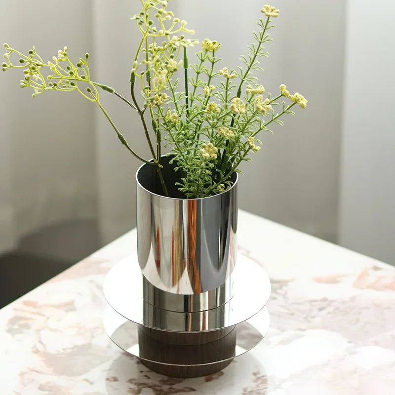 Metal Circular Laminated Floral Ornaments Home Decoration Model Room Hotel Dining Table Vase Decorations Modern Luxury