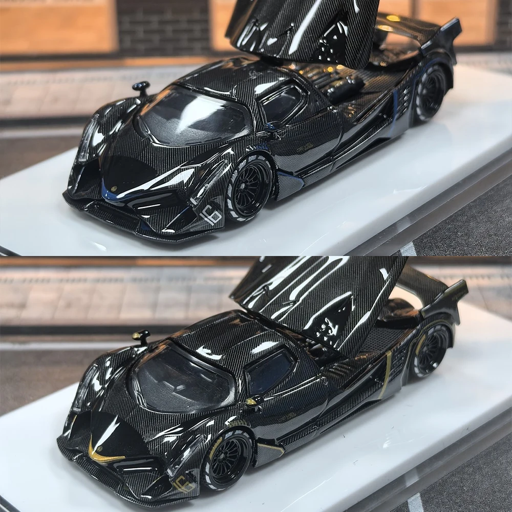 

Коллекционная модель автомобиля LMF 1/64 Devel Sixteen 16 из золотистого карбонового сплава