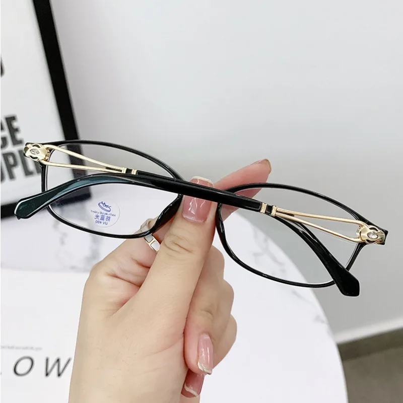 Lesebrille für Frauen, abgestufte +1,0 ~ + 4,0 TR, Anti-Strahlung, Anti-Blau, Presbyopie-Lesebrille – Detail 6