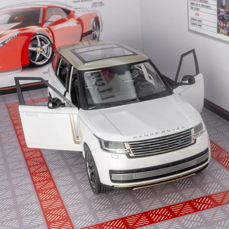 1:24 Range Rover SV2022 vehículo todoterreno modelo de coche de aleación ornamento, puertas y capó del motor, el maletero se puede abrir