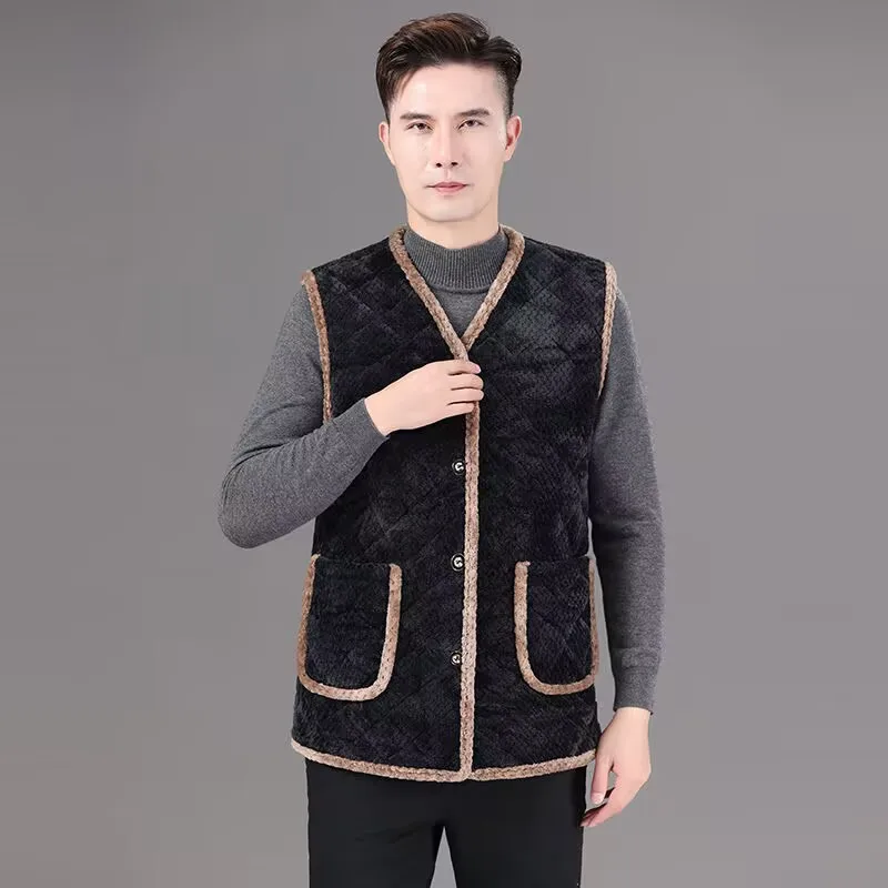 Men's Fleece Waistcoat Male Vintage Keep Warm Fleece Vest 2025 New Autumn Winter Dad's Thick And Warm Cotton Vest Outwear Coat