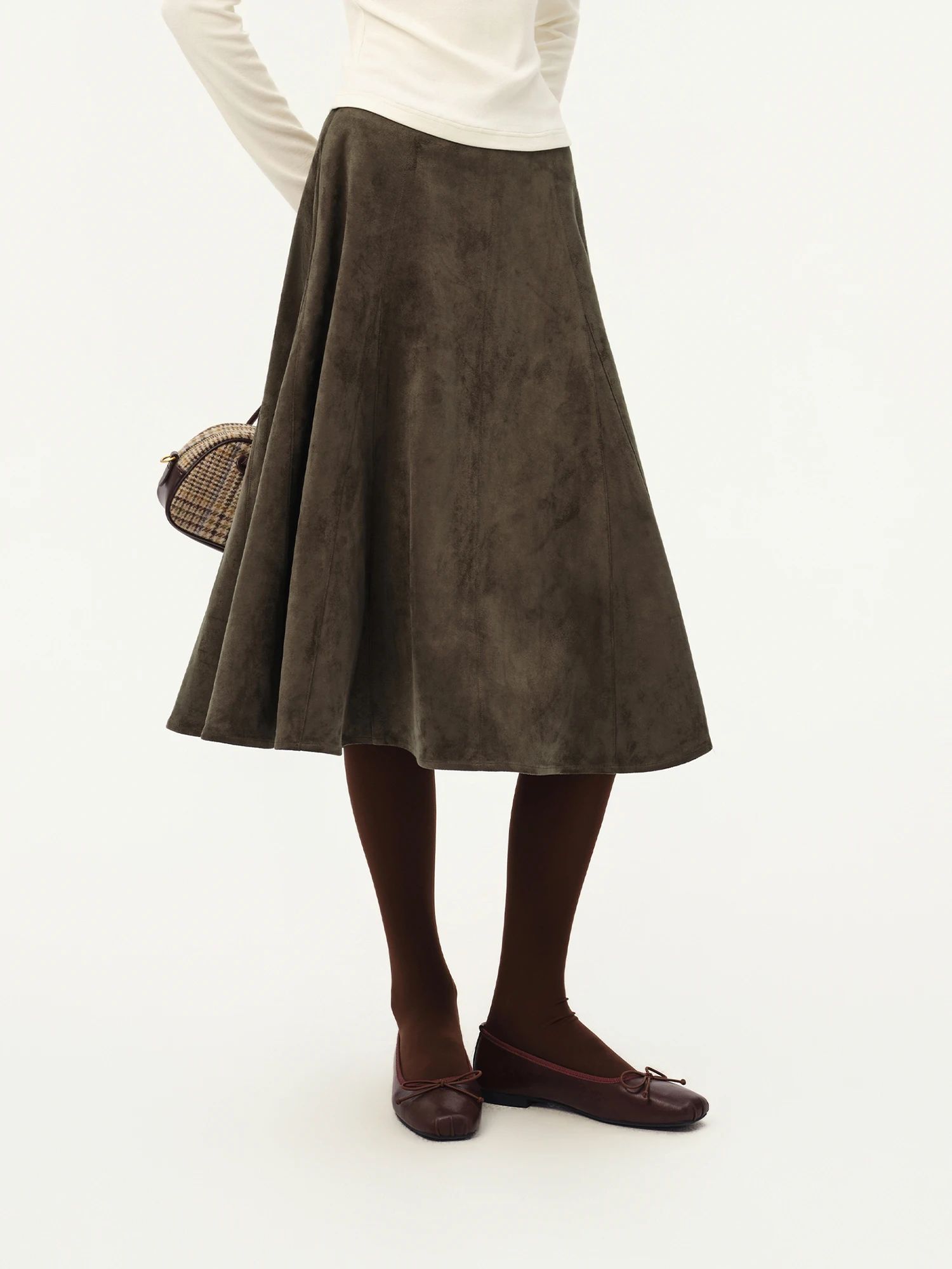 ZIQIAO 2026 Winter Women's Vintage Green Faux Suede 3D Paneled Thickened Midi Skirt - Elegant Warm Flattering for Daily Wear