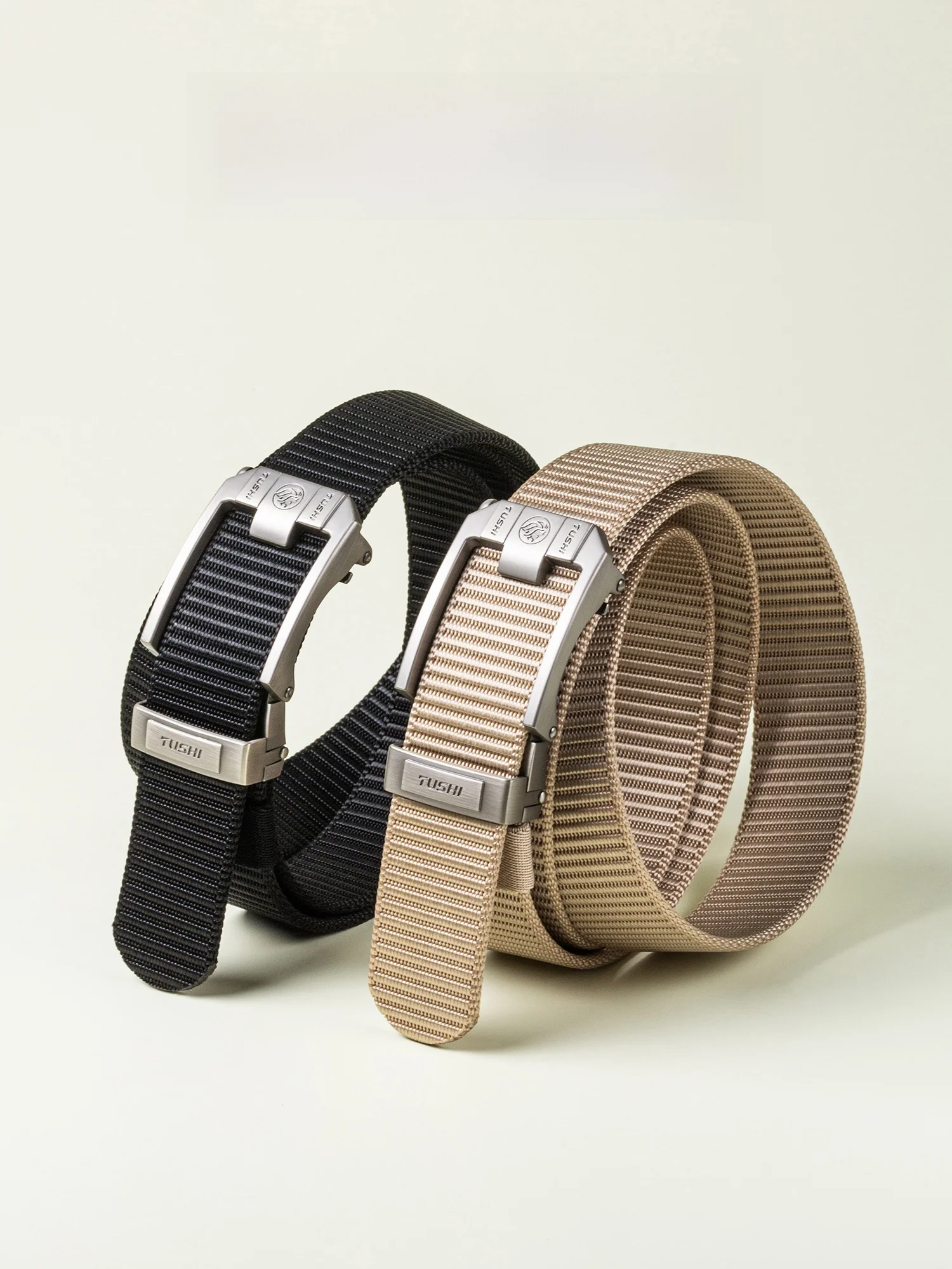 cintura-spessa-da-uomo-nuovo-modello-con-fibbia-automatica-in-nylon-intrecciato-regolabile-stile-coreano-casual
