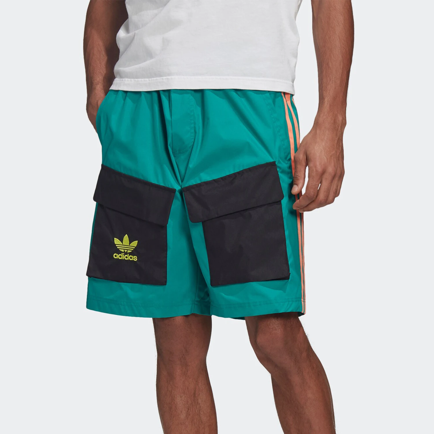 

Adidas Originals Men's New Season Three-Leaf Clover Casual Sports Shorts GK5917
