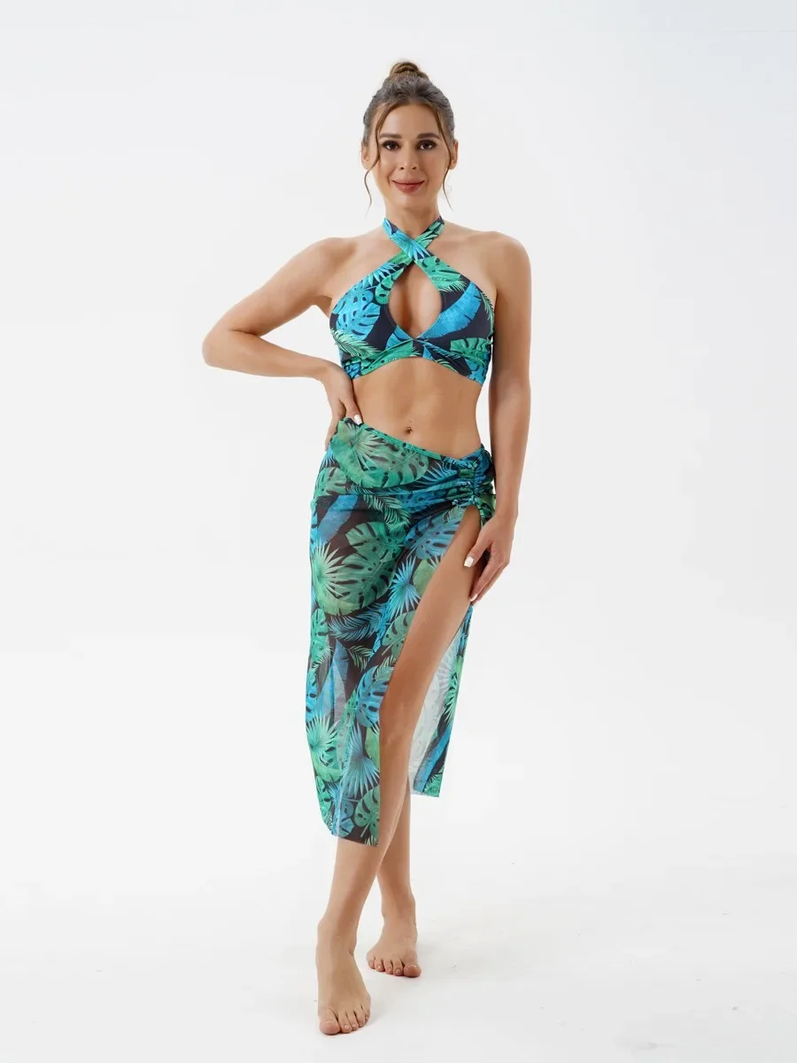 Folha impressão praia saia maiô para mulher 2025 conjunto de 3 peças oco para fora biquíni cruz halter sem costas verão cintura alta banho