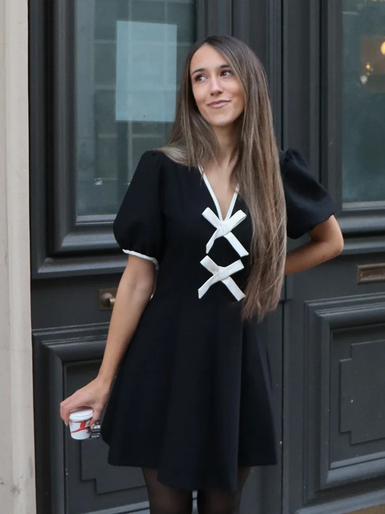 

HH Women's Spring and Summer New Contrast Color Bow Decorated Mini Dress Sweet Short Party Date Fashionable Versatile Dress