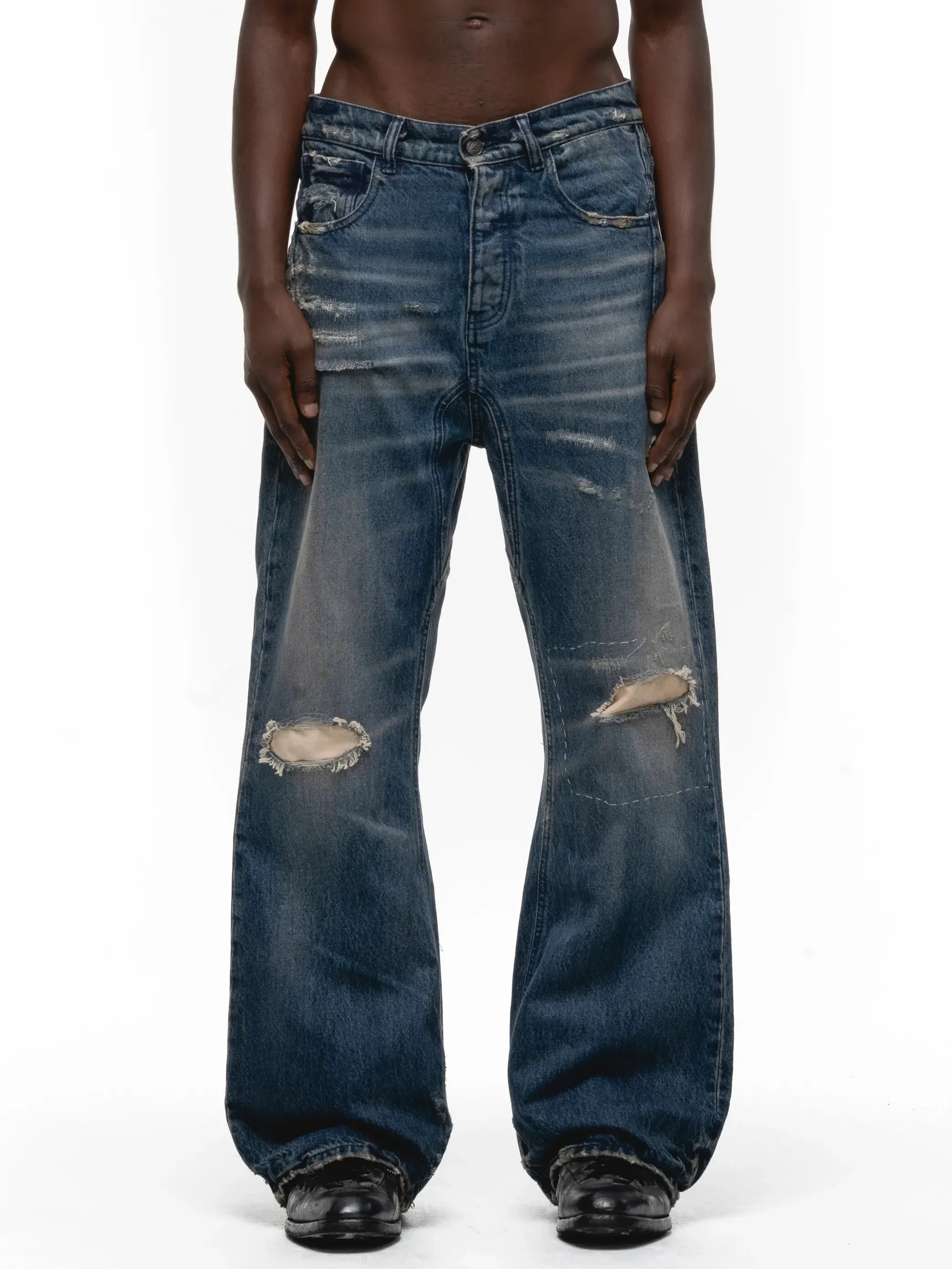 

NO/FAITH studios ITALY Washed blue cat whisker patch ripped cropped horn denim trousers