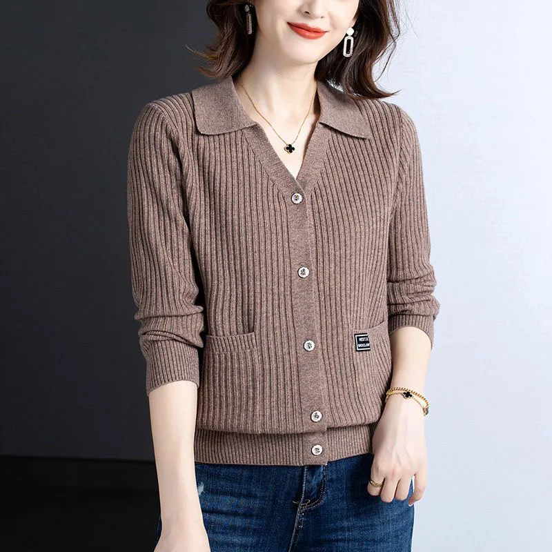 

New Autumn Sweater Jacket Womens Knitwear Cardigan Outerwear Short Loose Female Knitted Sweater Coat Single-breasted POLO Collar