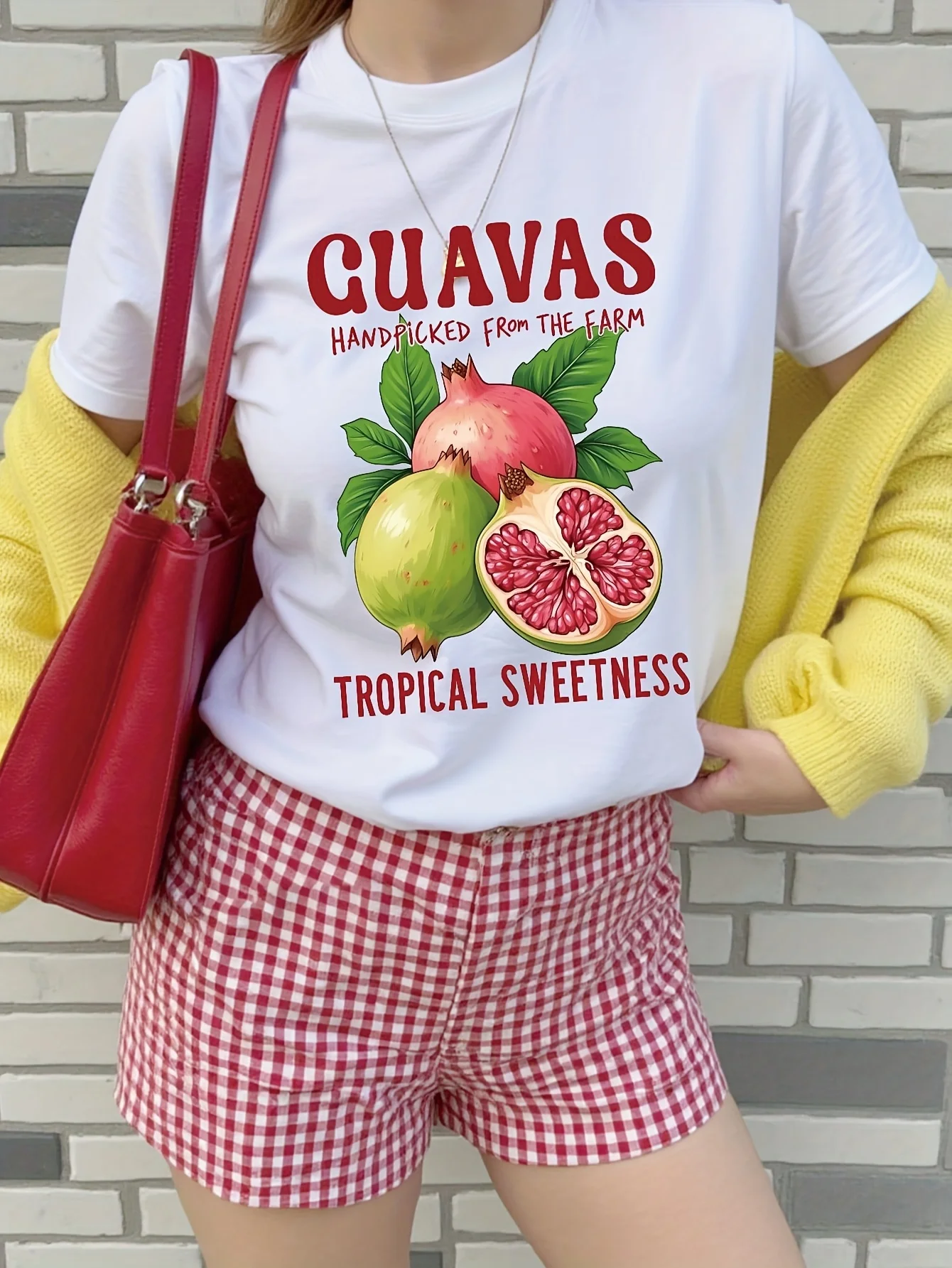 

Женская милая футболка с тропическими фруктами и гранатовым принтом Гуавы, рукав Харадзюку, повседневная одежда, уличные топы, эстетичная одежда