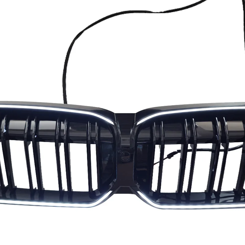 

Подходит для 2023-2024 3-й серии G20, двойная решетка с подсветкой, оригинальная замена автомобиля