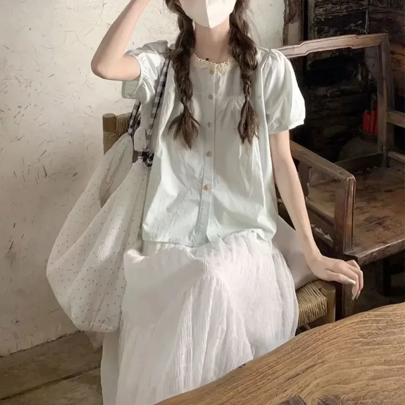 

Fashionable Lace Spliced Shirts Summer Sweet Puff Sleeve Women's Clothing French Style Solid Color Casual O-neck Button Blouse